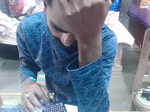 Sembang XXX Secara Langsung HotAarya