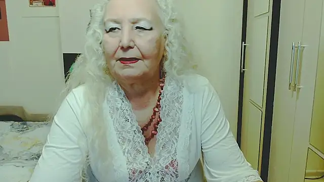دردشة GrannyAlisa الجنسية المباشرة