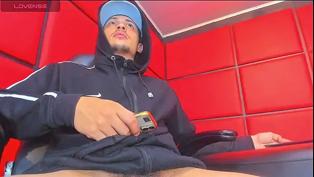 JuanFer117_ 라이브 XXX 채팅