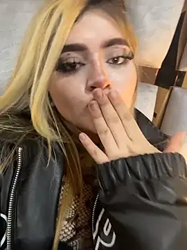 دردشة lya_nekko_ الجنسية المباشرة