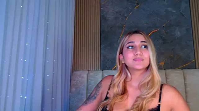valery_fox11 Obrolan Langsung XXX