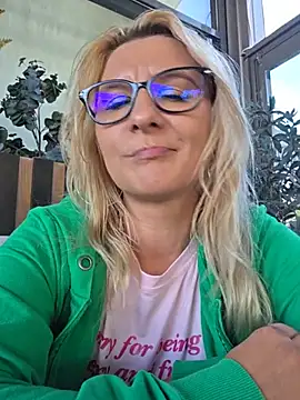 KaylinJan live XXX chat