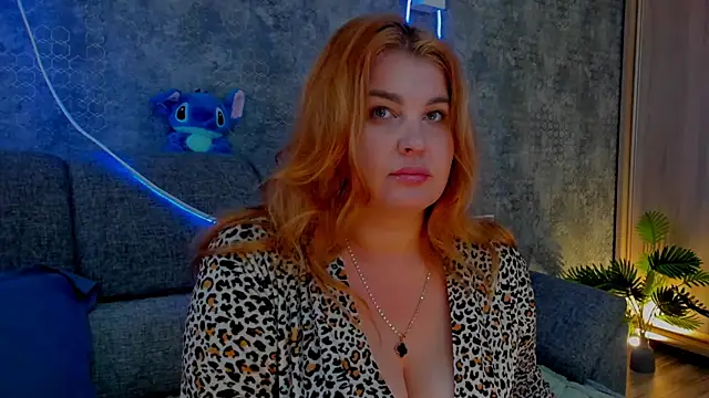 CoraSwon Adlı Modelin Canlı XXX Sohbeti