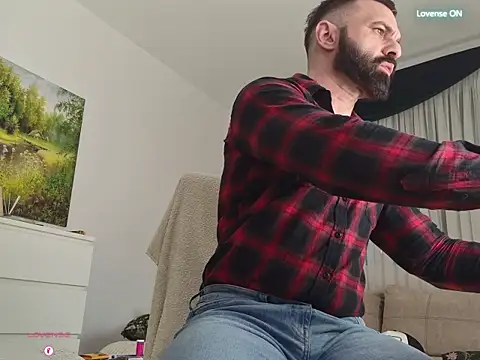 GipsyKingRo Chat XXX in diretta