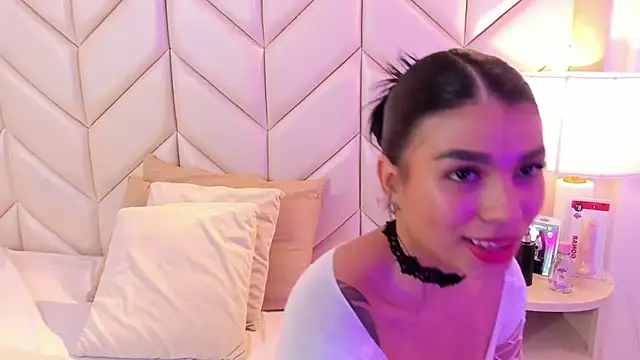 دردشة MaiaLopez الجنسية المباشرة