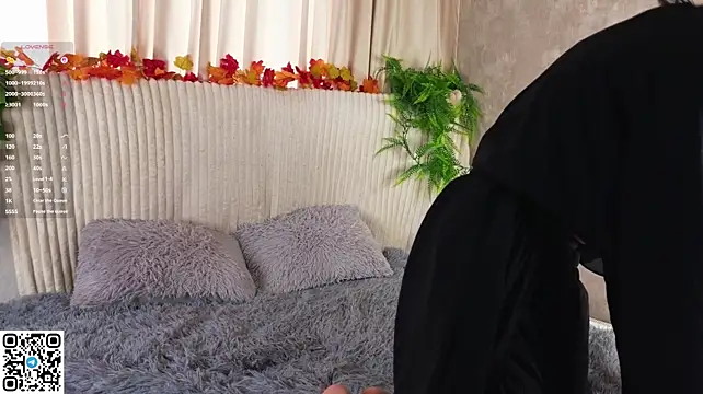 VesperSolace Adlı Modelin Canlı XXX Sohbeti