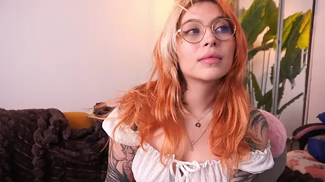 YunoRose_ Chat XXX in diretta