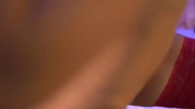 צ'אט XXX בשידור חי של RaisaVawn