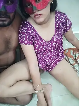 PUNJABICOUPLE09 Adlı Modelin Canlı XXX Sohbeti