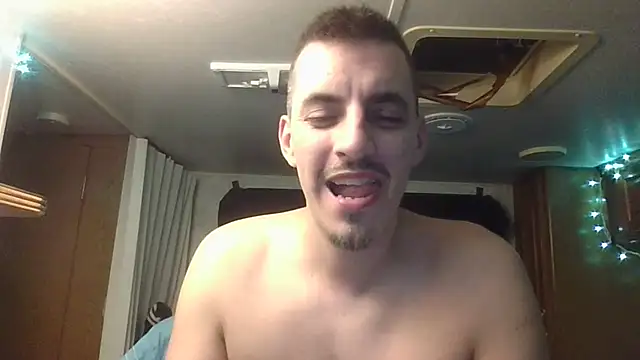 luverrboyy Chat XXX in diretta