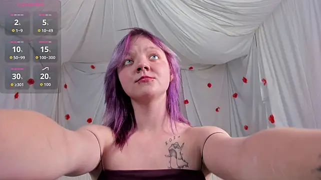 Crazykitta Live XXX-chat