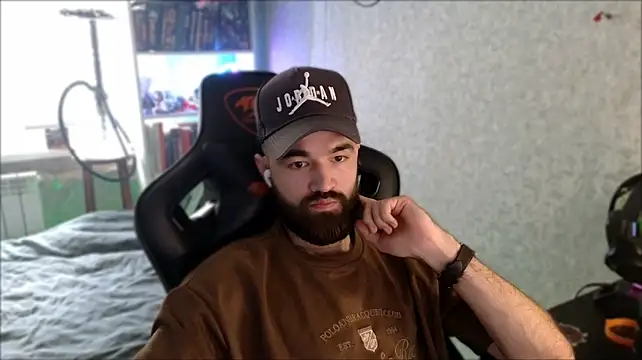 _Serious_Man – Naživo XXX chat