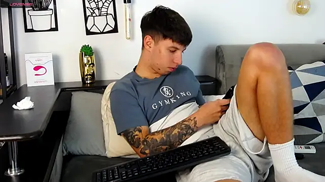 Онлайн чат XXX ThomasEdisonn