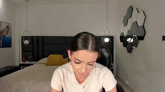 Chat +18 de KeylaPalmer ao vivo