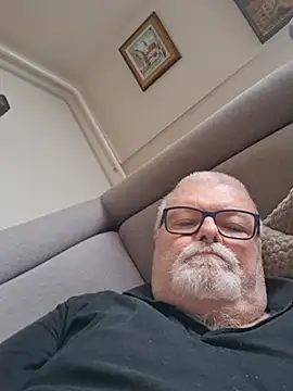 Chat +18 de petvarad ao vivo