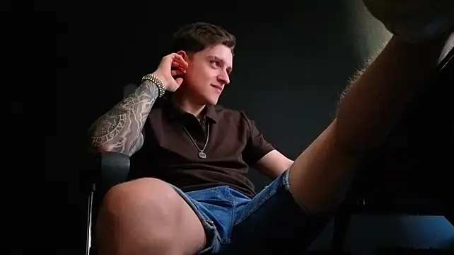 Chat XXX Live FelixStarkk