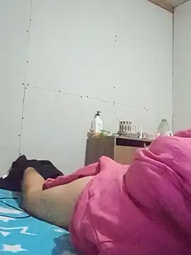 Leosexx XXX чат на живо