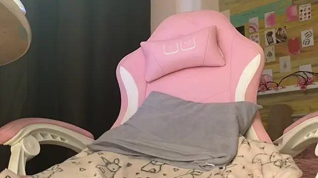 Tofumuchh's Live XXX Chat