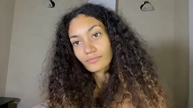 calissaxoxo Adlı Modelin Canlı XXX Sohbeti