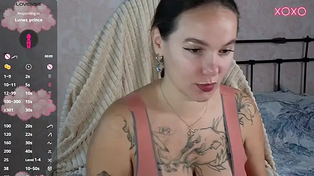 Chat +18 de lil_luna_x ao vivo