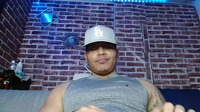 jordan_bigcock_ Adlı Modelin Canlı XXX Sohbeti