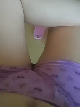 แชท XXX สดของ BustySecretCurves9