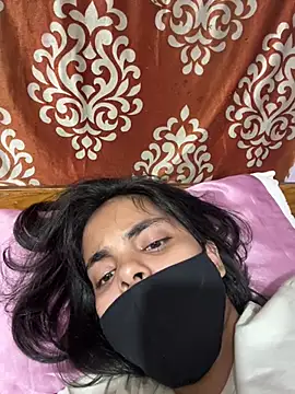 Chat XXX en directo de Sandhya_77