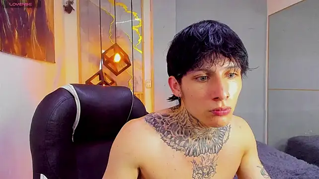 Онлайн чат XXX Cry_thereal