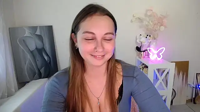 SweetPrincess_ Adlı Modelin Canlı XXX Sohbeti