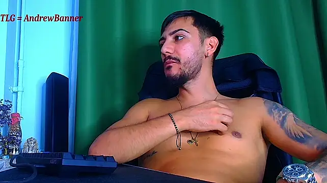 Živý XXX chat AndrewBanner
