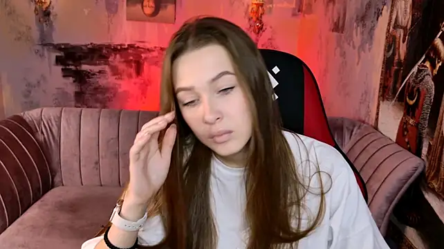 ArielSykes Adlı Modelin Canlı XXX Sohbeti