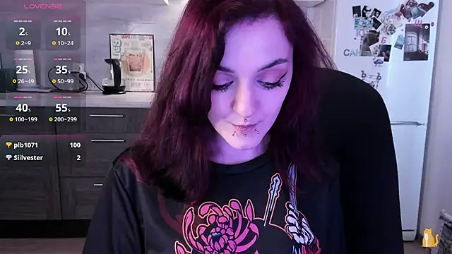 Онлайн чат XXX lina__tyaaan