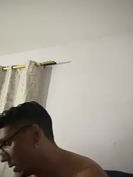 NiggaBigDick0211 Adlı Modelin Web Kamerası Şovu