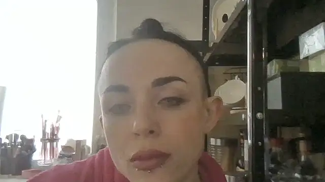 دردشة Trinsy_Love الجنسية المباشرة
