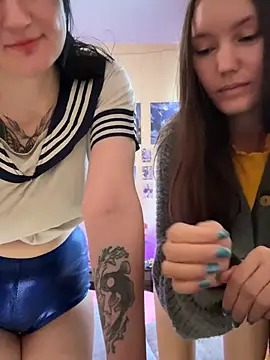 Heart_Ass Adlı Modelin Canlı XXX Sohbeti