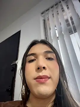saracaball_ XXX чат на живо