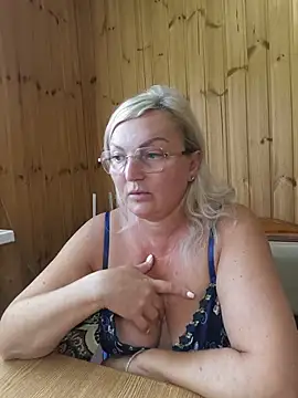 White-Chocolatte's Live XXX Chat
