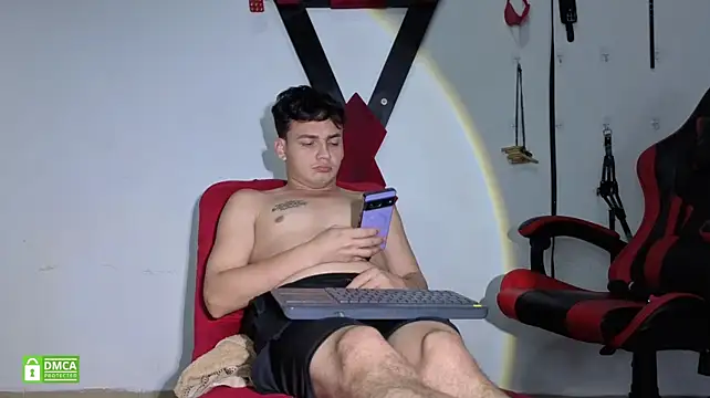 GoldenBoyDuo Chat XXX in diretta
