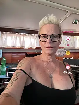 German_Milf Chat XXX in diretta