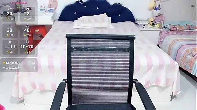 miaomiao-99's Live XXX Chat