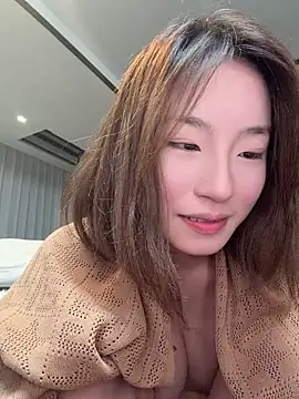 Uugirl00 XXX чат на живо