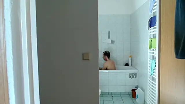 hei_69 Chat XXX in diretta