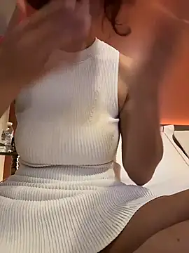 DarkDesin Adlı Modelin Canlı XXX Sohbeti