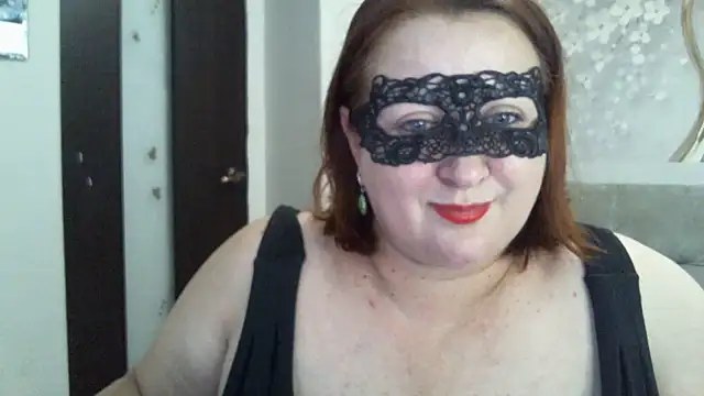 AgilaMipo Chat XXX in diretta