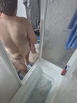 Javier_bear Chat XXX in diretta