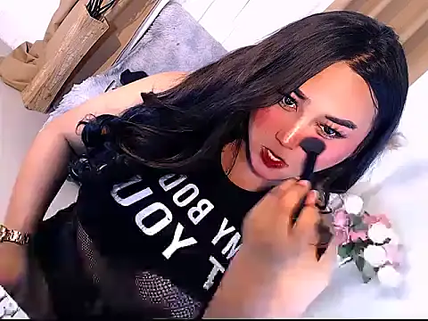 XXX chat uživo modela Lilly-lou