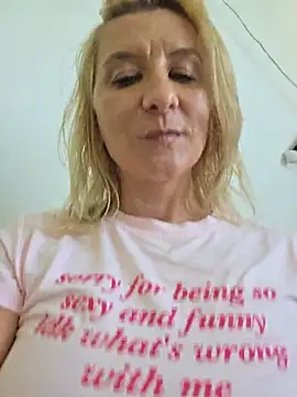 Chatroom XXX en direct de KaylinJan