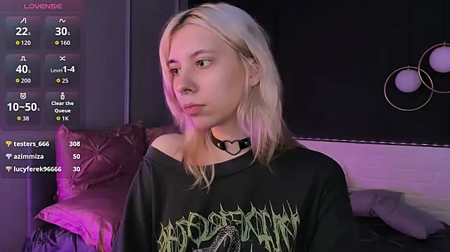Camilla_Evers' Live XXX Chat