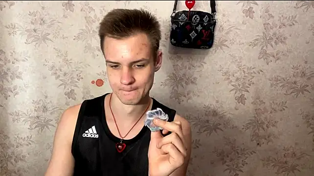 BigBabyMax Chat XXX live
