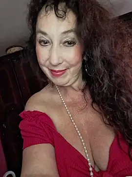 GypsyEsmeralda 라이브 XXX 채팅